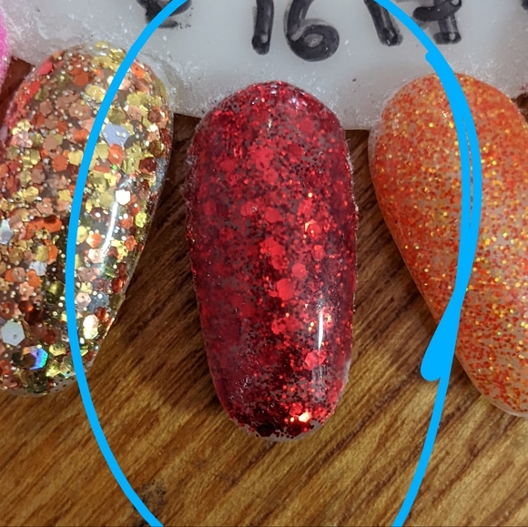 Glitter Gel Polish - Little Red Sled - Picture 3 of 3